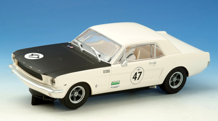 SCALEXTRIC Ford Mustang - Goodwood Revival